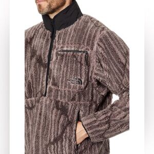 The North Face Extreme Pile Pullover Fawn Grey Engraved Mountain Print XL NEW